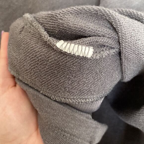 Fabletics t shirt hoodie - Picture 3 of 5